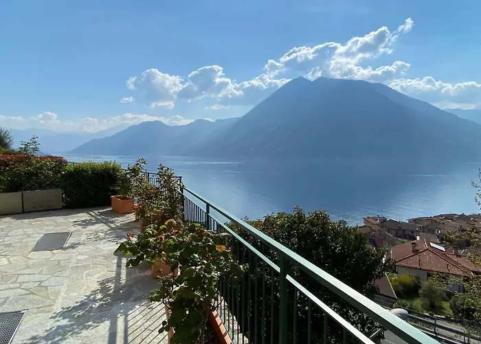 Lussuoso In * Argegno